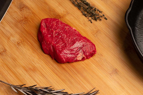 Wellington County™ Beef Steak Baseball Centre Cut - (4 x 6oz)